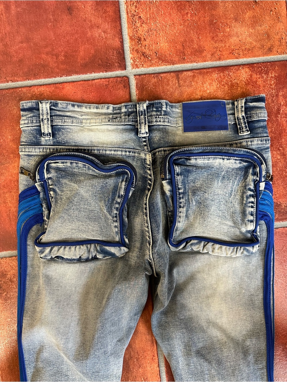 Frost Originals Streetwear Pouch Pocket Men’s Distressed Jeans with Blue Trim